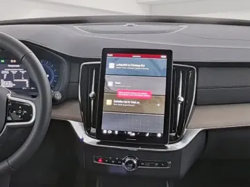 VOLVO XC90 B5 Plus Bright AWD 7-Sitzer