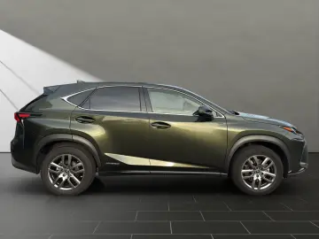 LEXUS NX 300 h EXECUTIVE 4x4 1HD  15J-GARANTIE