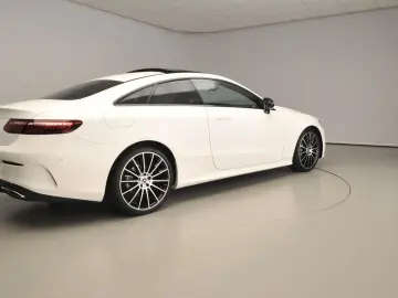 MERCEDES-BENZ E 200 Coupé AMG Line Widescreen   Pano&hellip;