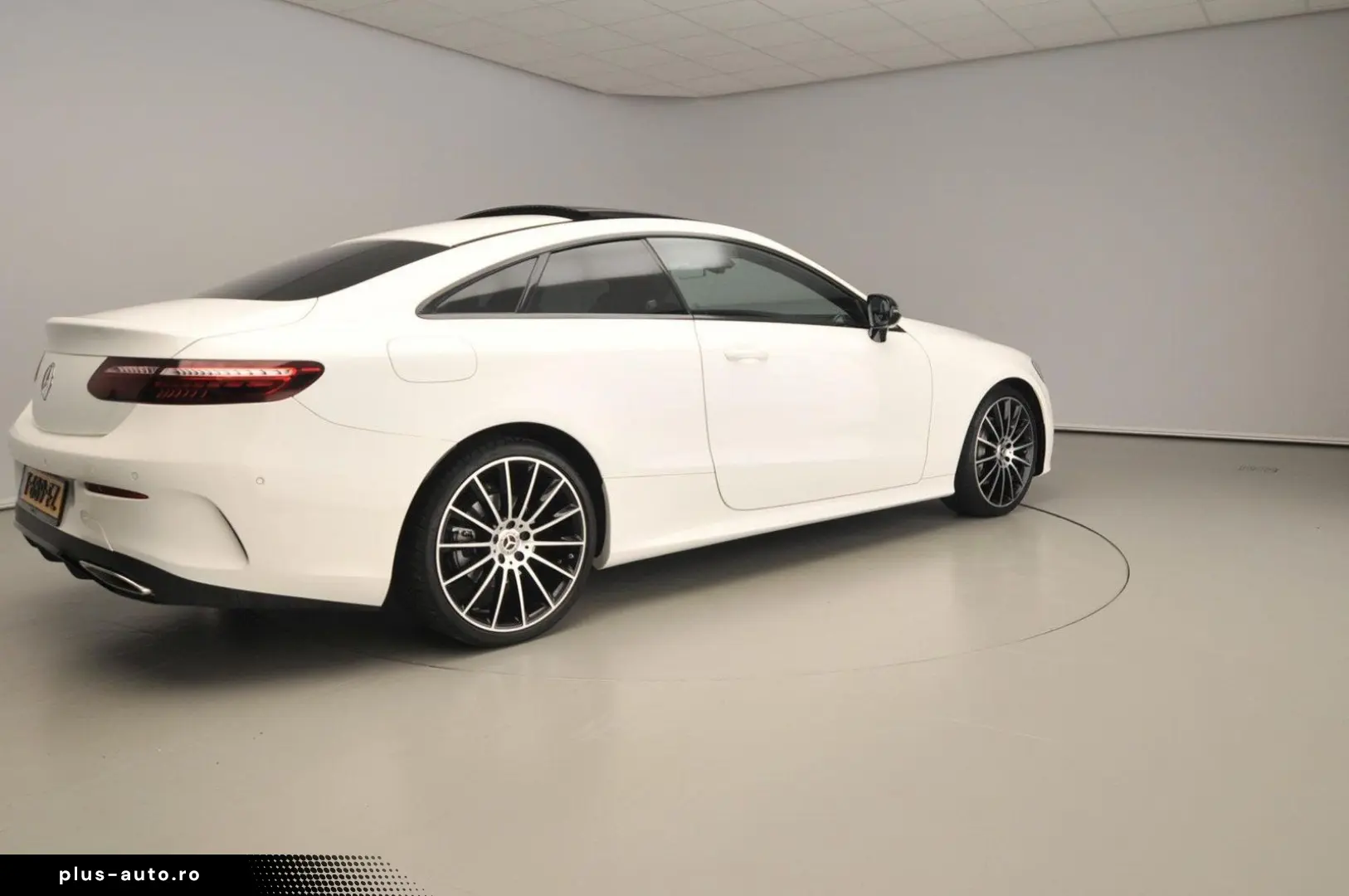 MERCEDES-BENZ E 200 Coupé AMG Line Widescreen   Pano&hellip;