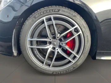 MERCEDES-BENZ AMG E 53 4matic Coupe AMG MBUX MBeam HUD Pano
