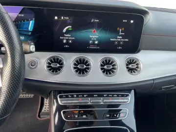 MERCEDES-BENZ AMG E 53 4matic Coupe AMG MBUX MBeam HUD Pano