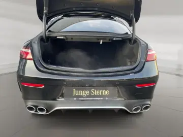 MERCEDES-BENZ AMG E 53 4matic Coupe AMG MBUX MBeam HUD Pano