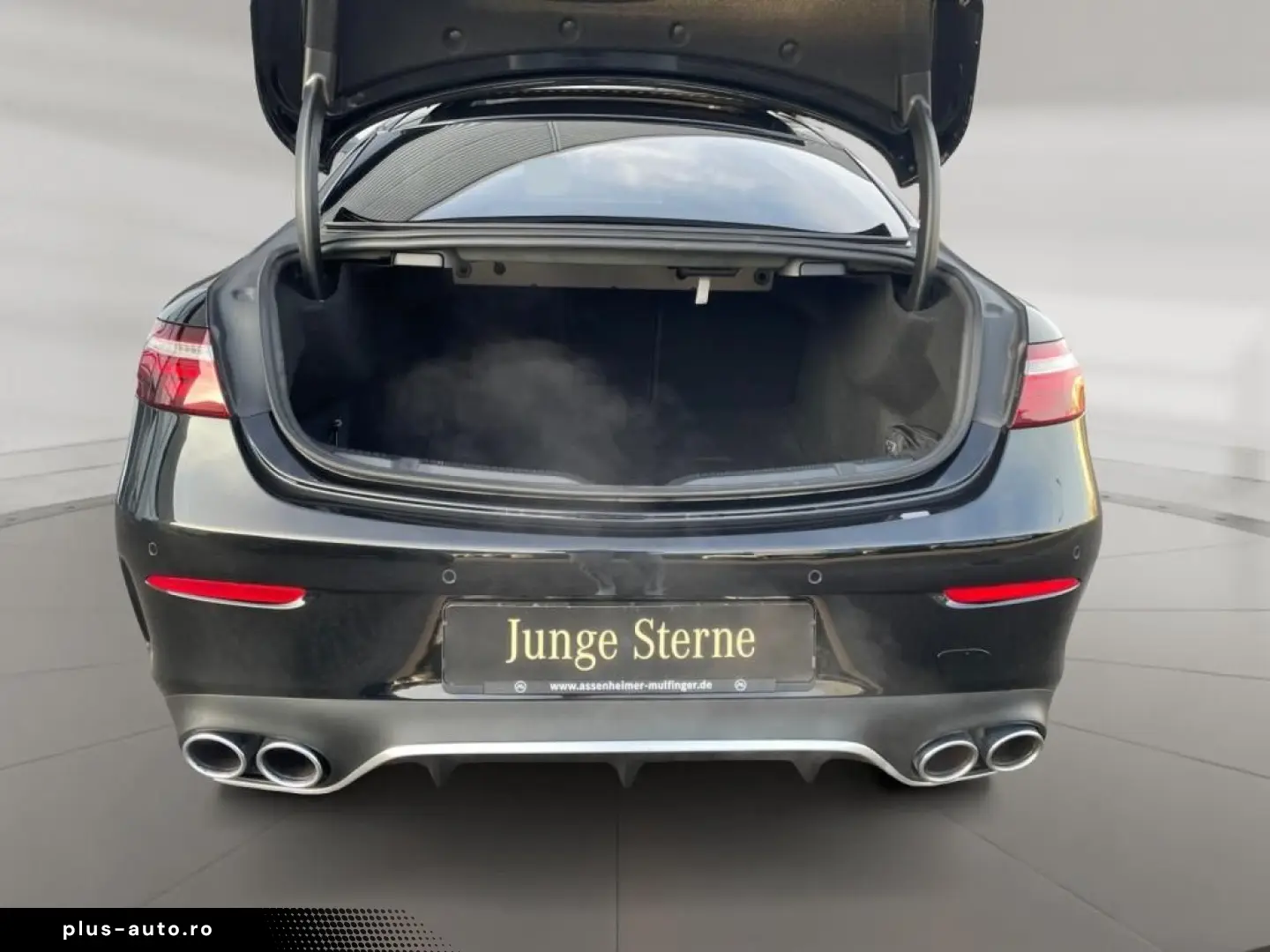 MERCEDES-BENZ AMG E 53 4matic Coupe AMG MBUX MBeam HUD Pano