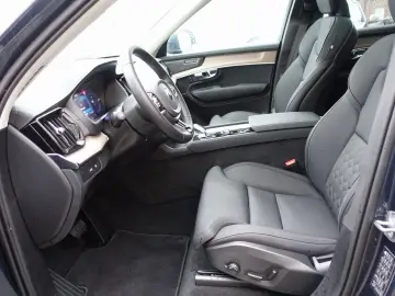 VOLVO XC90 Plus T8 AWD Plug-in Hybrid HeadUP Pano 360