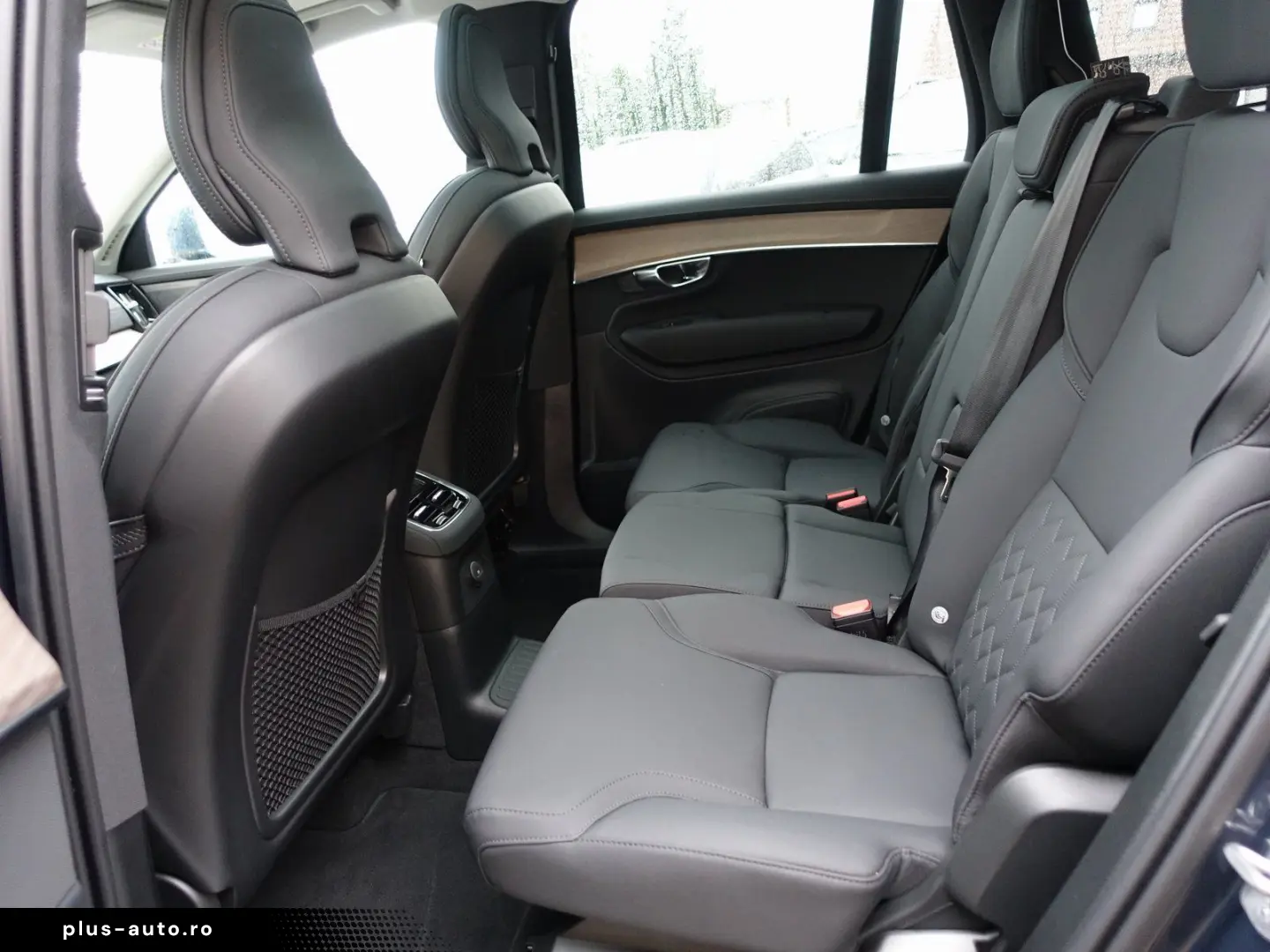 VOLVO XC90 Plus T8 AWD Plug-in Hybrid HeadUP Pano 360