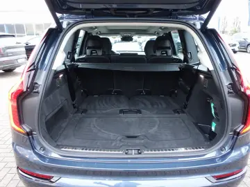VOLVO XC90 Plus Dark T8 AWD Plug-inHybrid Pano H&K 360