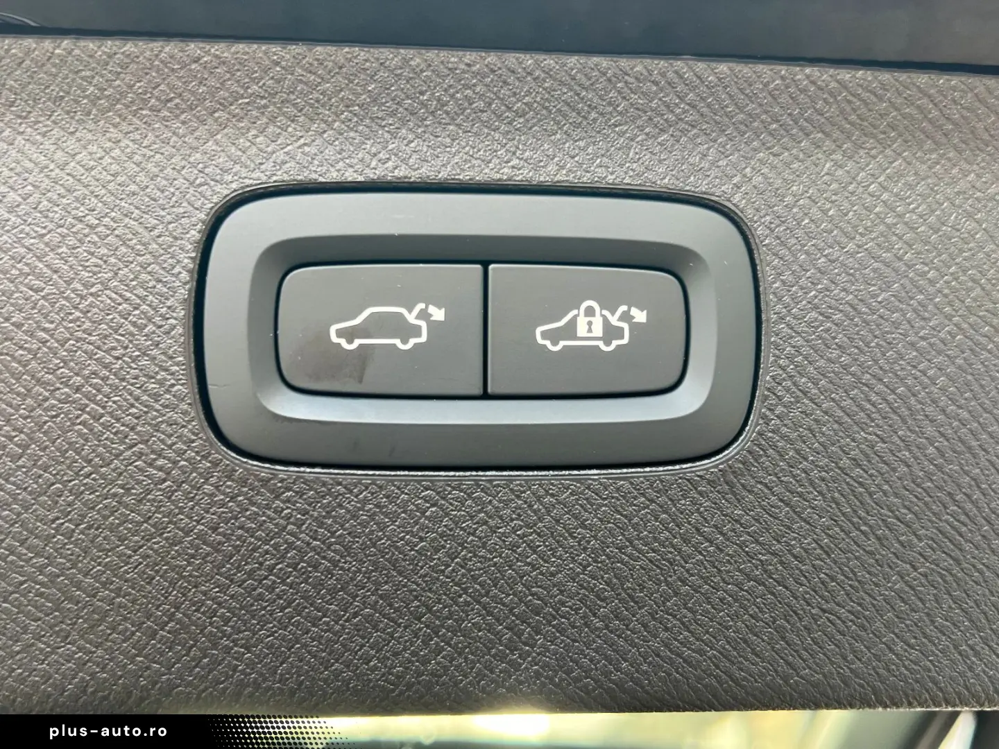 VOLVO XC90 T8 AWD Plus Bright FACELIFT HEAD UP PANO