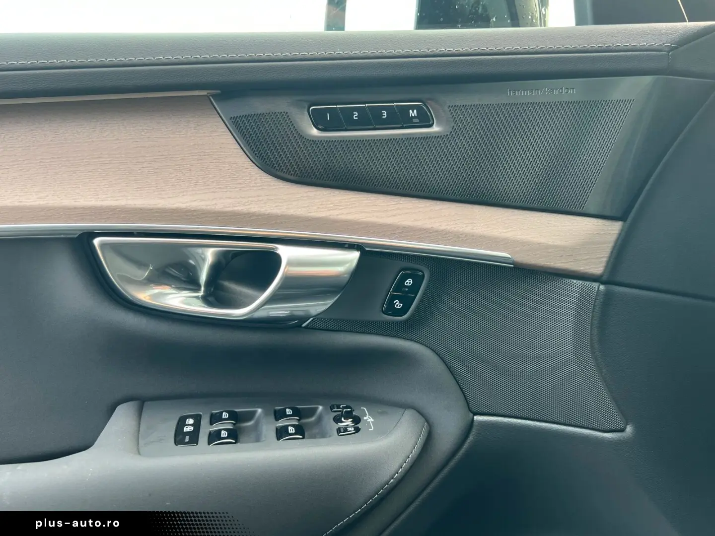 VOLVO XC90 T8 AWD Plus Bright FACELIFT HEAD UP PANO