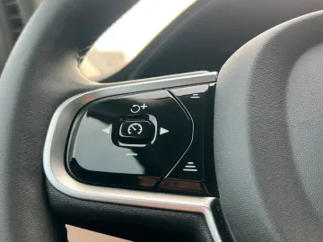 VOLVO XC90 T8 AWD Plus Bright FACELIFT HEAD UP PANO