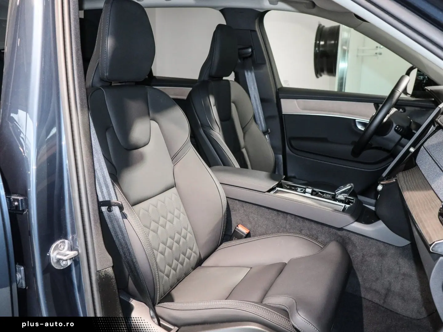 VOLVO XC90 T8 AWD Reskin Plus Dark Plug-In Hybrid #Goo