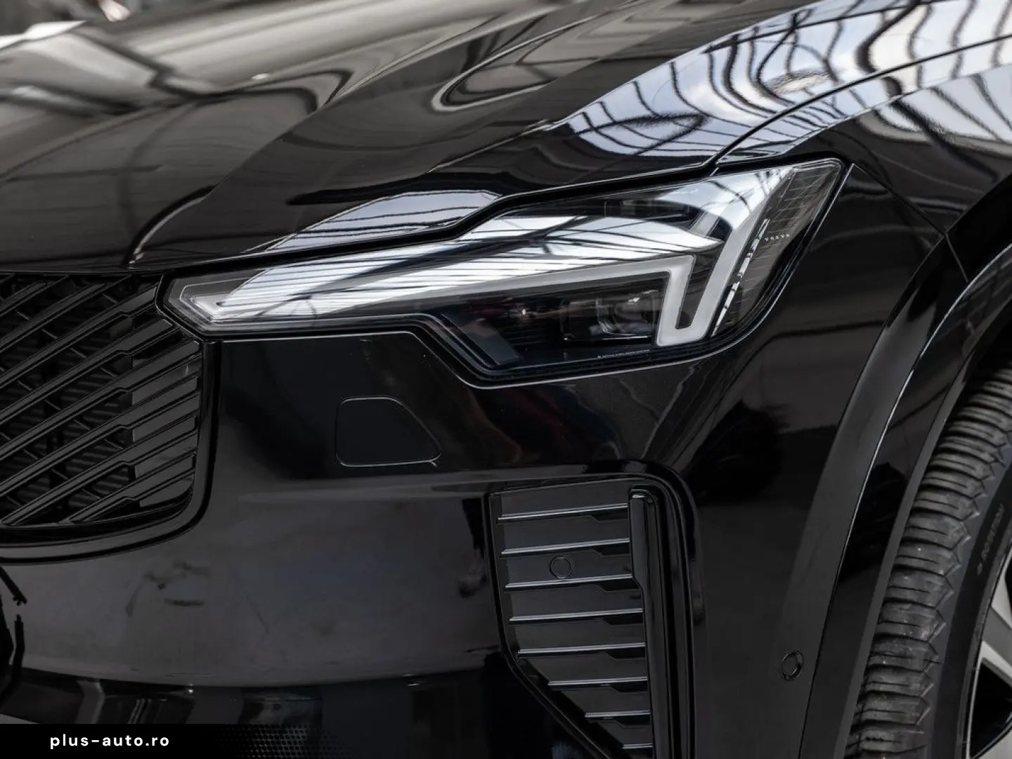 VOLVO XC90 T8 AWD Plus Dark PANO 360  7-SITZER FACEL.