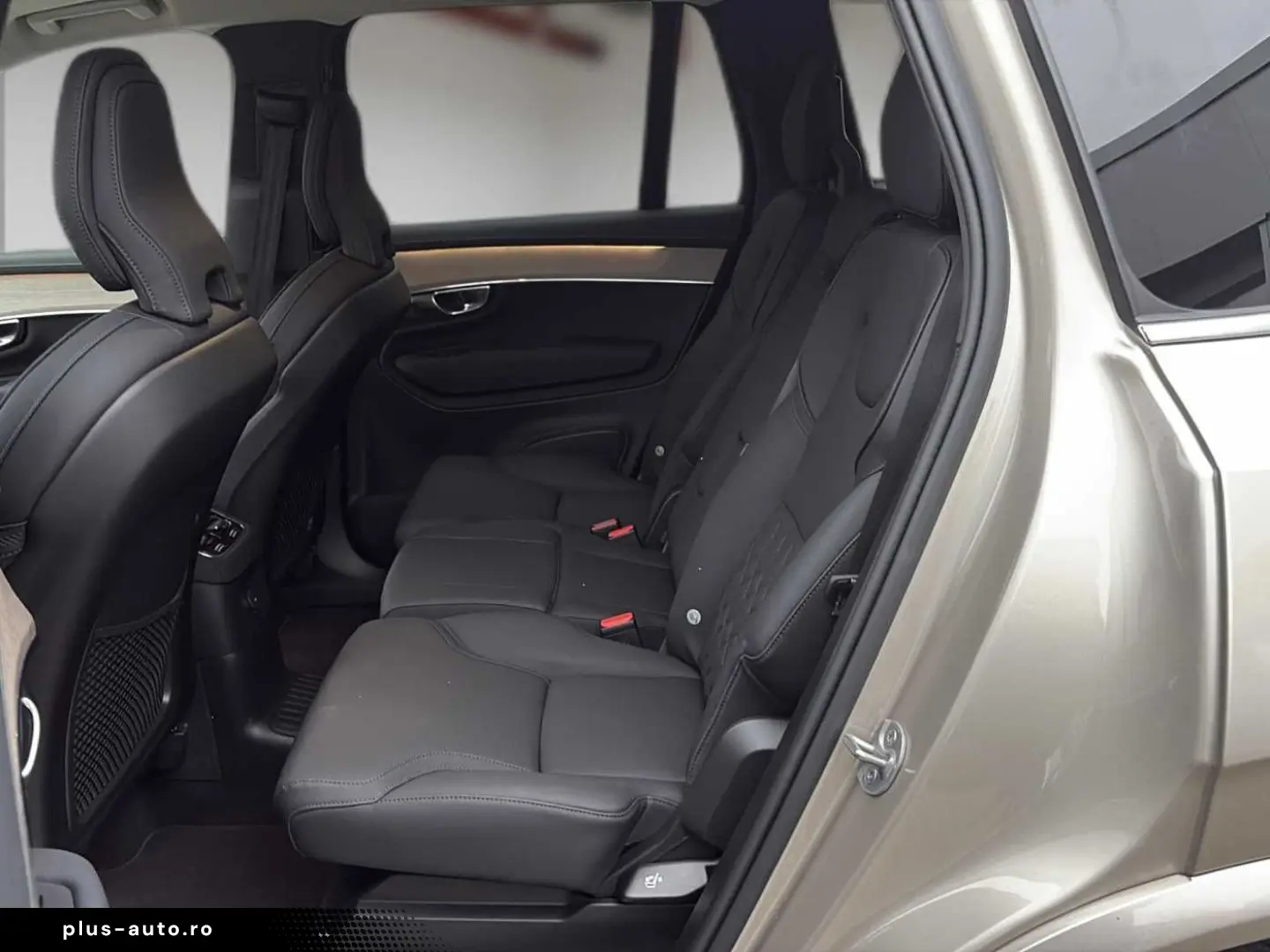 VOLVO XC 90 Plus Bright Recharge Plug-In Hybrid AWD