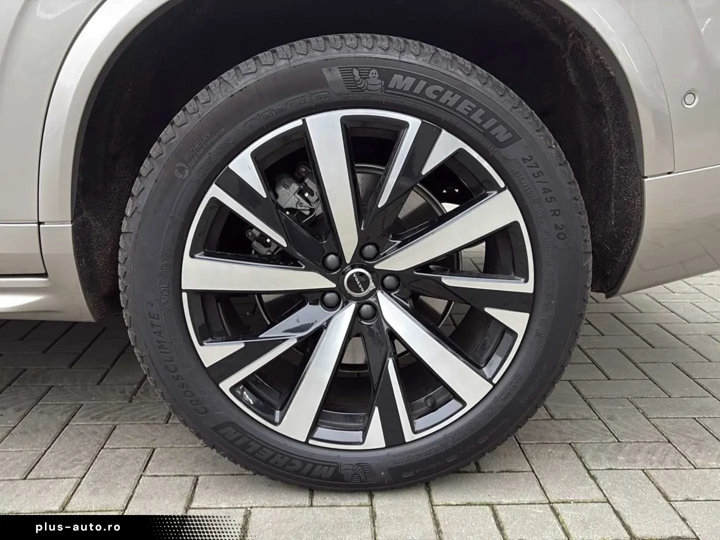 VOLVO XC 90 Plus Bright Recharge Plug-In Hybrid AWD