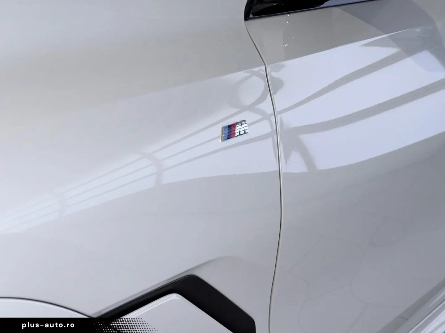 BMW X6 40d xDrive-M Sport Sky AHK 360 HUD B&W Iconic