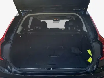 VOLVO XC90 B5 B AWD Ultra Bright Massage