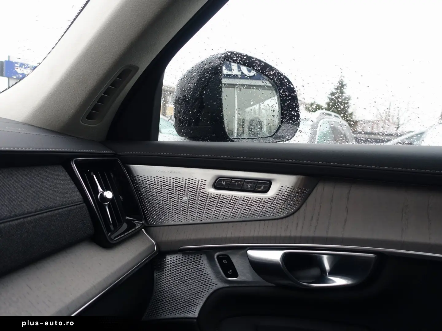 VOLVO XC90 Ultra Dark T8 AWD Bowers&W Massage Ventil AirSusp