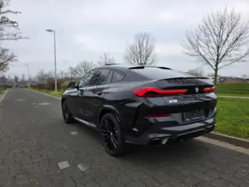 BMW X6xDrive30d MSportPRO LCI Pano SH HK Soft VOLL