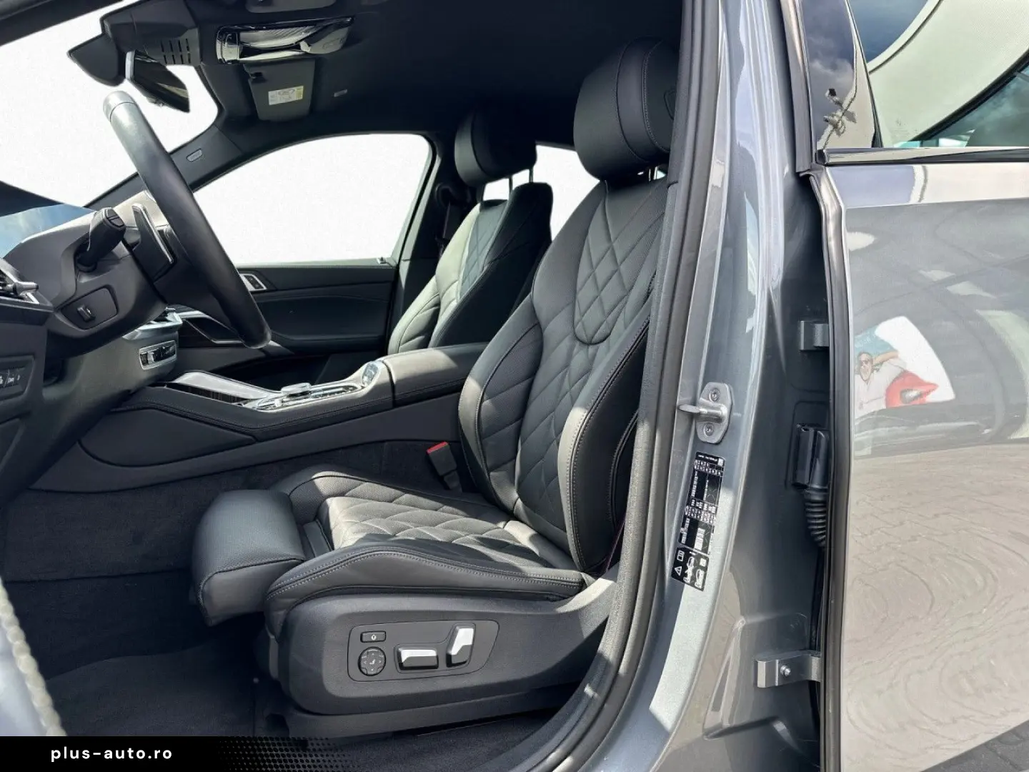 BMW X6 xDr 40i M Sport Pro LivePro AHK IcGlow PAPro