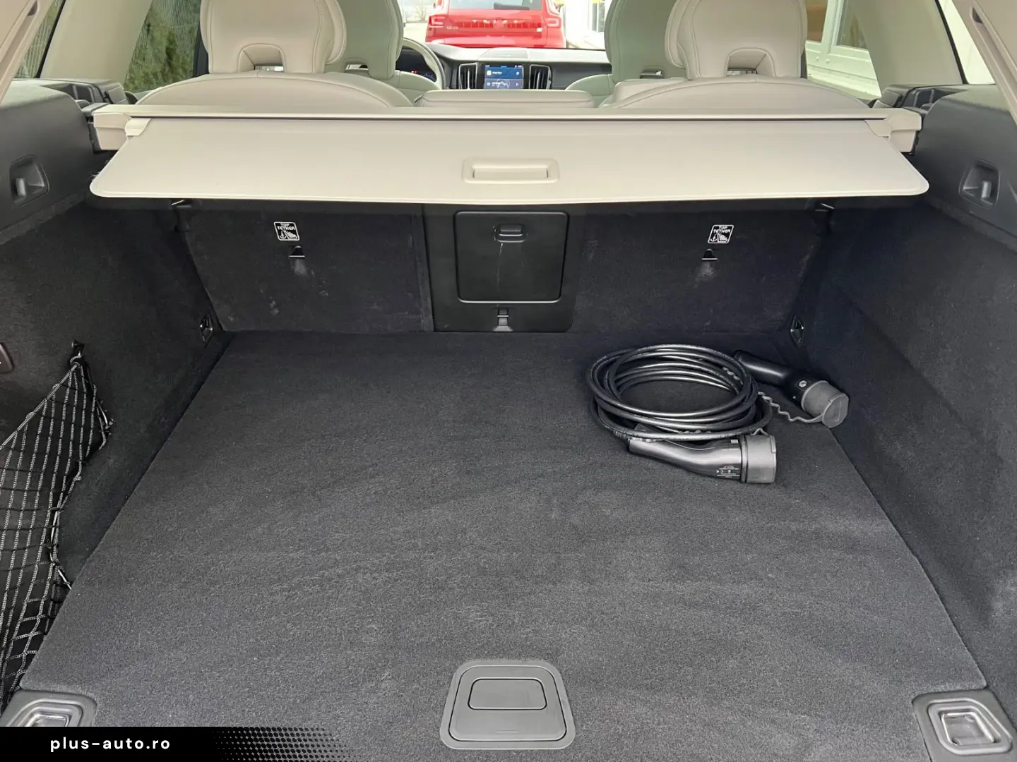 VOLVO XC60 Recharge T8 AWD Inscription Massage Ventil