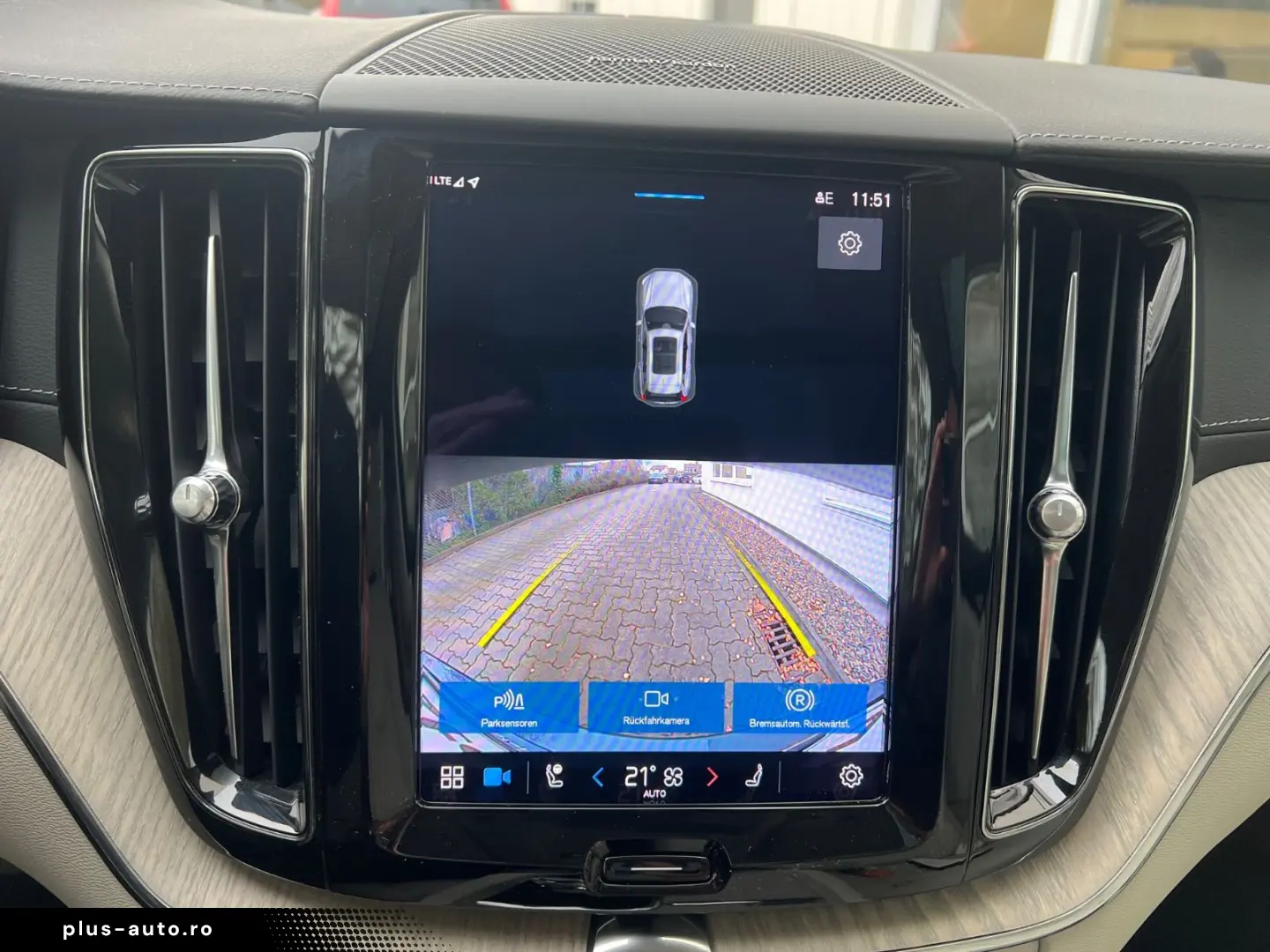 VOLVO XC60 Recharge T8 AWD Inscription Massage Ventil