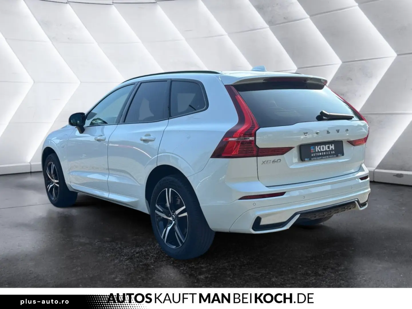 VOLVO XC60 T6 Recharge AWD R-Design Massage Ventilation