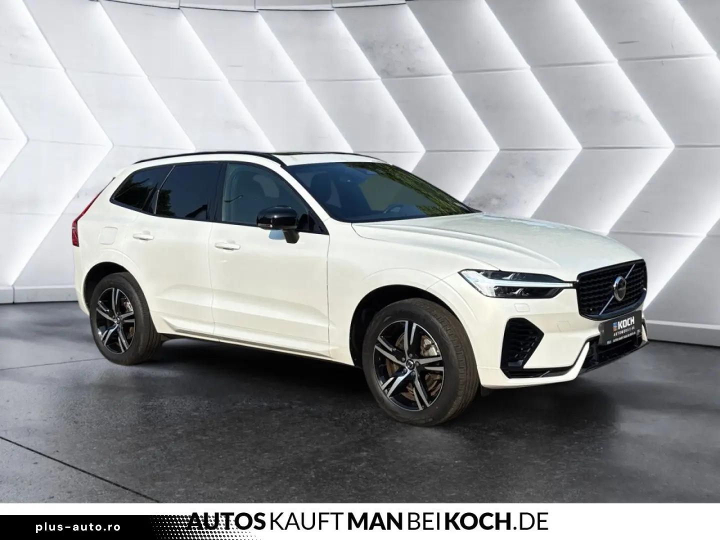 VOLVO XC60 T6 Recharge AWD R-Design Massage Ventilation