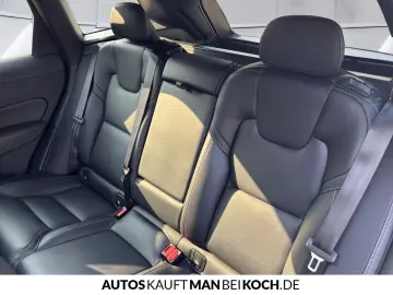 VOLVO XC60 T6 Recharge AWD R-Design Massage Ventilation
