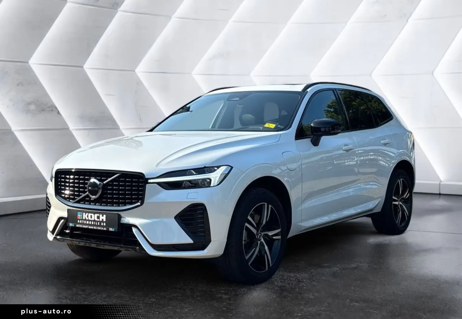 VOLVO XC60 T6 Recharge AWD R-Design Massage Ventilation