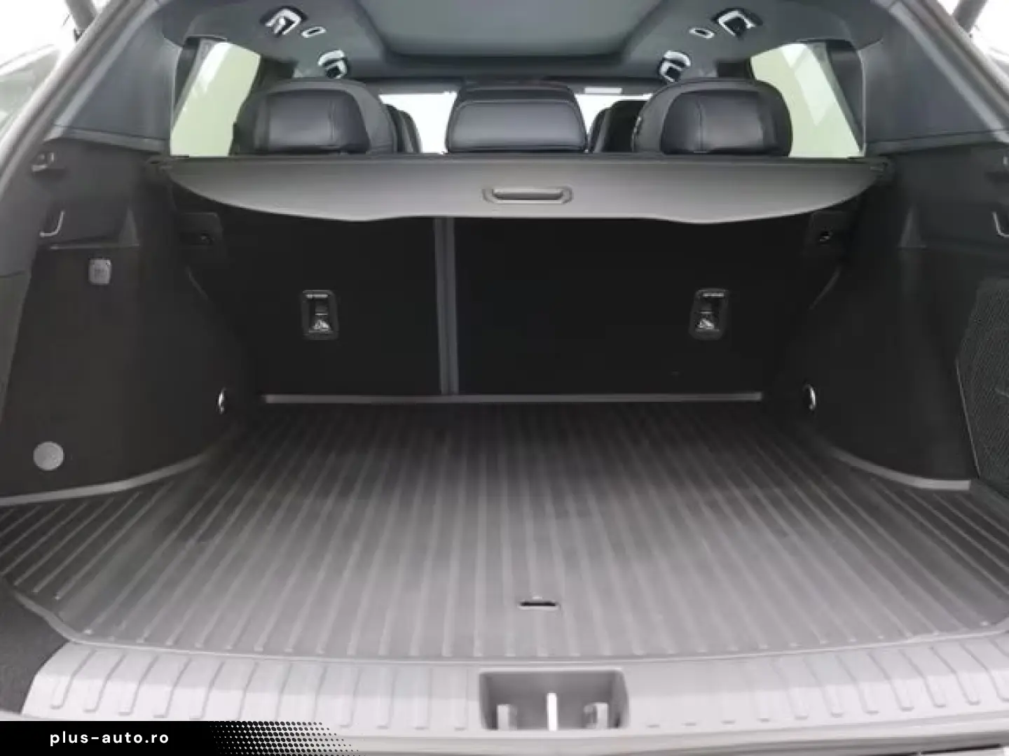 Lynk&Co 08 1.5 More 350PS Auto. Pano Matr StandHZG Navi