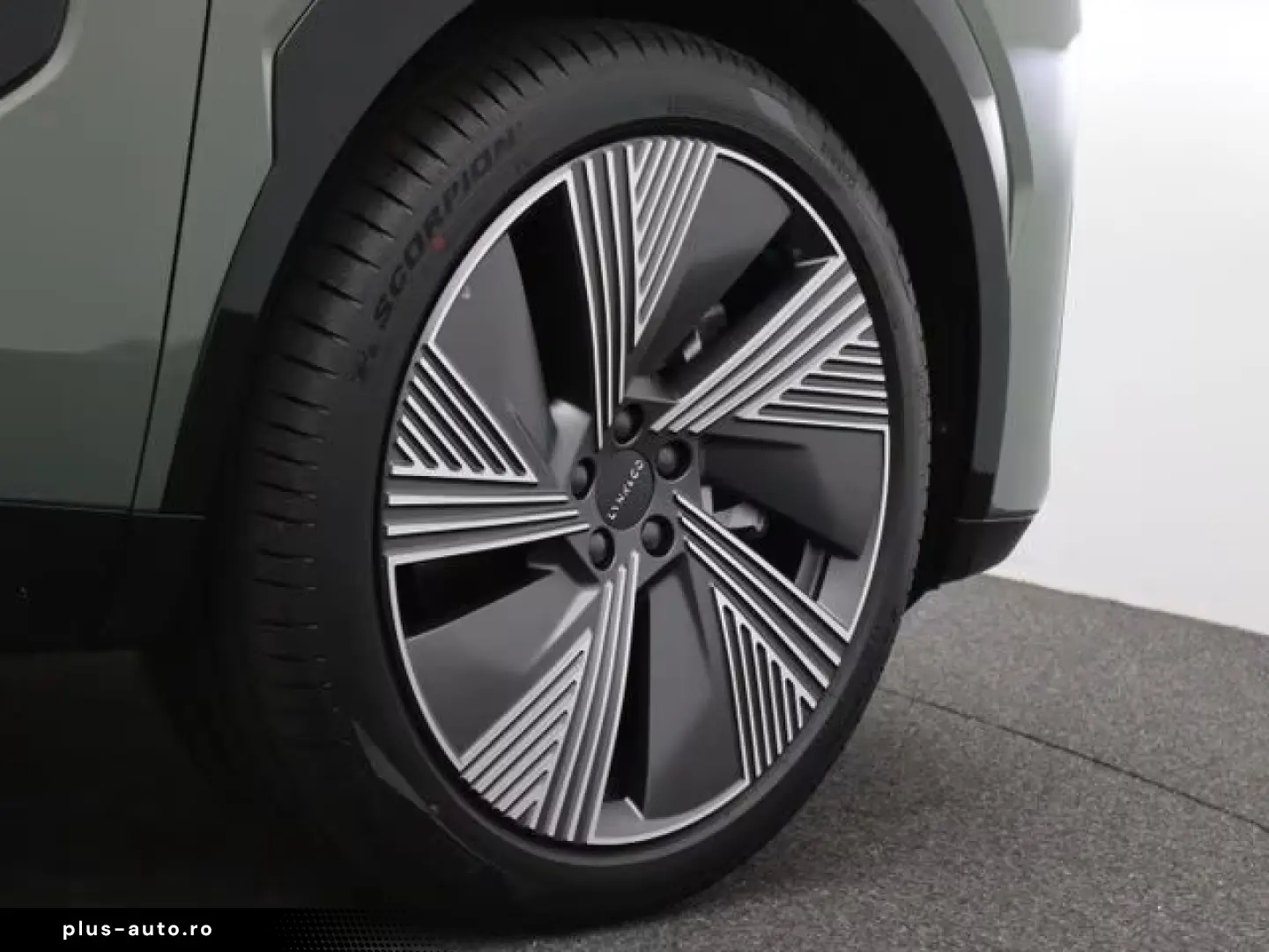 Lynk&Co 08 1.5 More 350PS Auto. Pano Matr StandHZG Navi