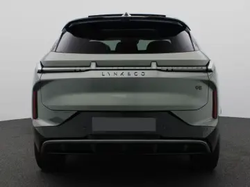 Lynk&Co 08 1.5 More 350PS Auto. Pano Matr StandHZG Navi