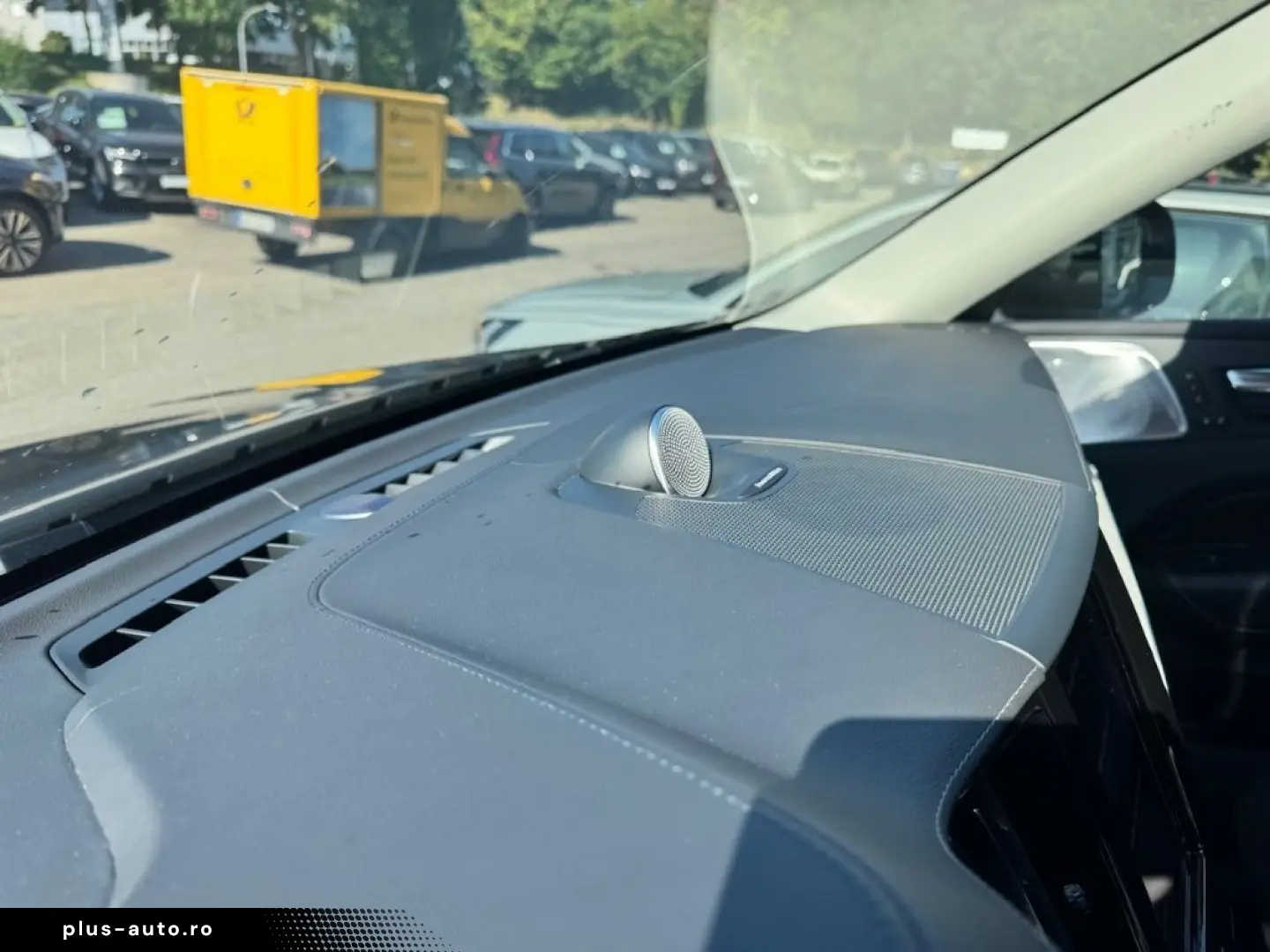 VOLVO XC60 Inscription PHEV AWD T8 Massage Bowers AirSusp