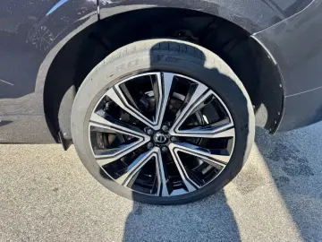 VOLVO XC60 Inscription PHEV AWD T8 Massage Bowers AirSusp