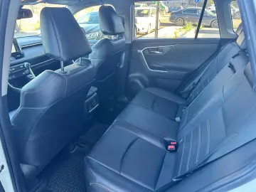 Toyota Rav4 4x4 Hybrid