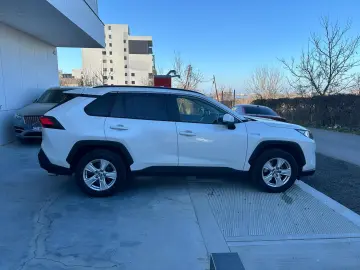 Toyota Rav4 4x4 Hybrid