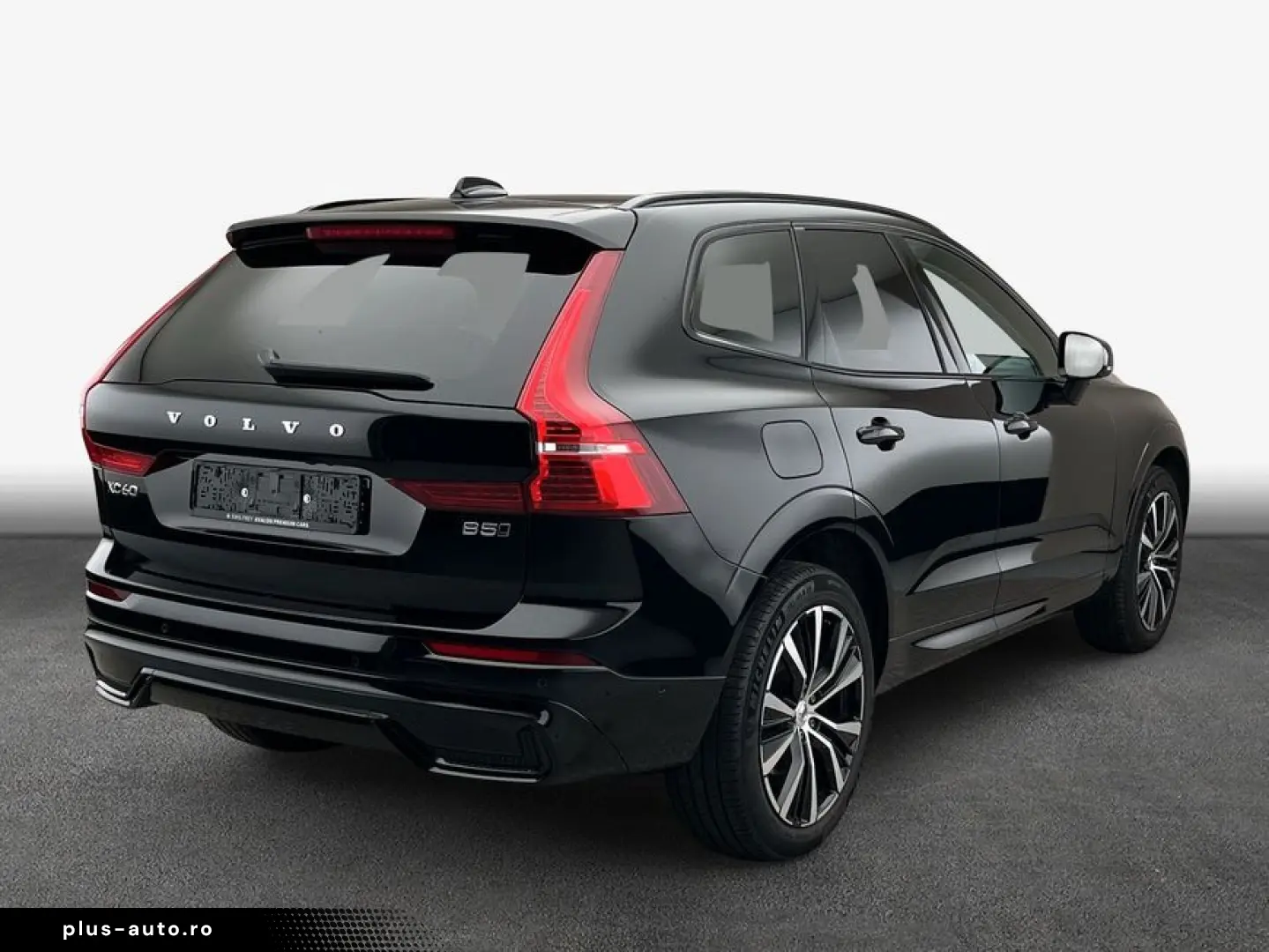 VOLVO XC60 B5 B AWD Ultimate Dark