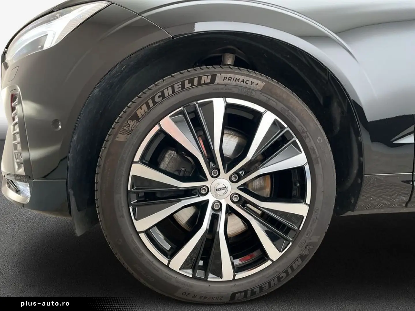 VOLVO XC60 B5 B AWD Ultimate Dark