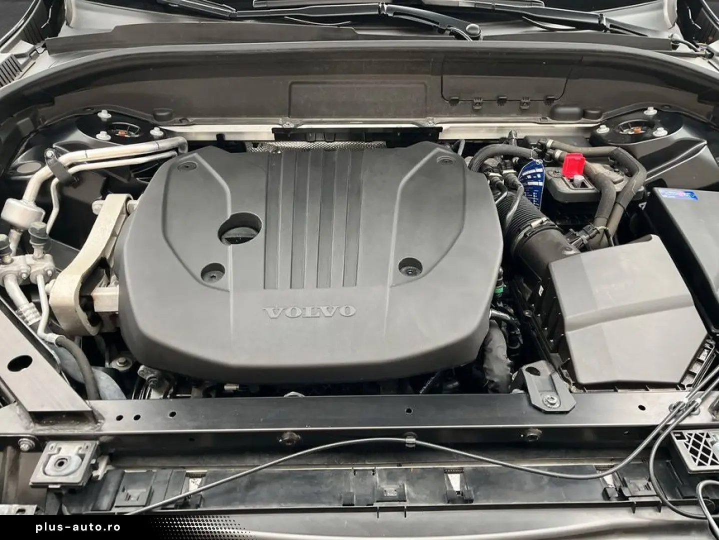 VOLVO XC60 B5 B AWD Ultimate Dark