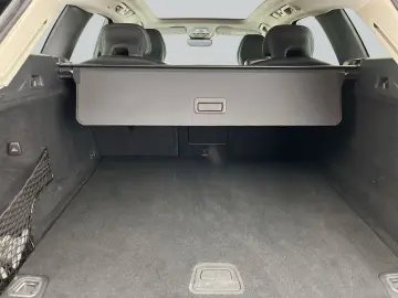 VOLVO XC60 B5 B AWD Ultimate Dark