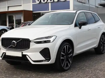 VOLVO XC60 B5 Petrol UltraDark Massage Bowers AirSusp Vent