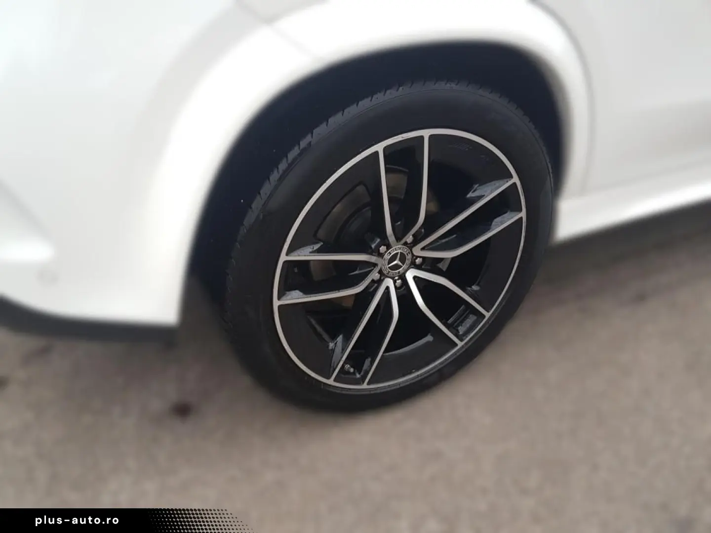 MERCEDES-BENZ GLE 400 d 4M AMG Pano AIR 3 5tAHK Nigh&hellip;