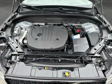 VOLVO XC60 B5 B AWD Ultra Dark Massage Bowers AirSusp