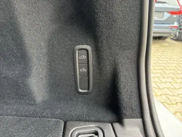 VOLVO XC60 B5 B AWD Ultra Dark Massage Bowers AirSusp