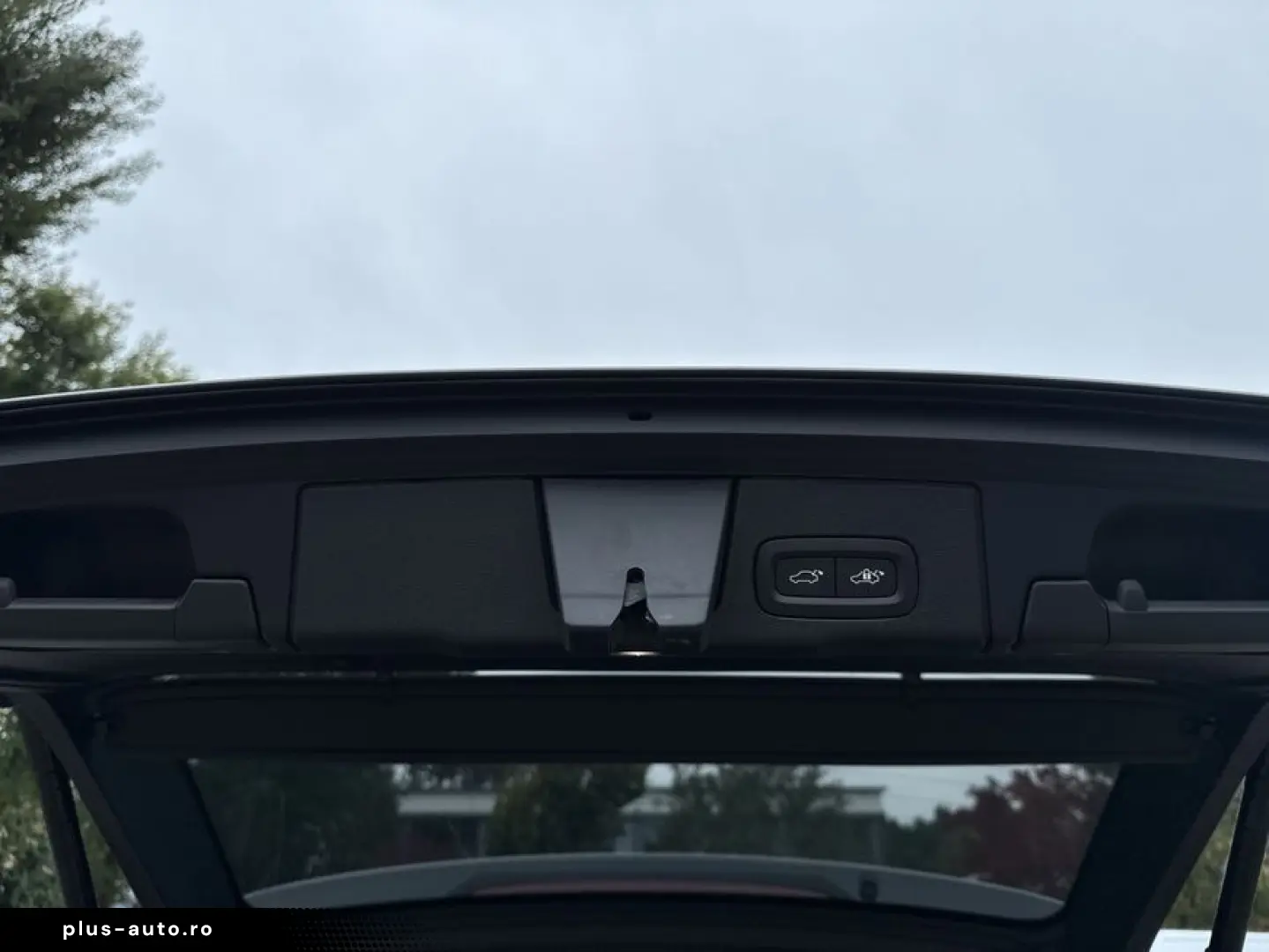 VOLVO XC60 B5 B AWD Ultra Dark Massage Bowers AirSusp