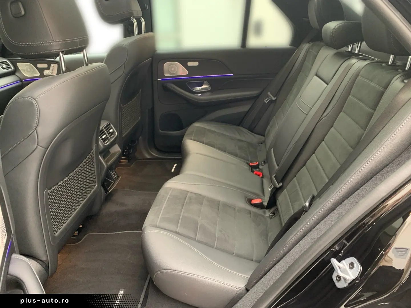 MERCEDES-BENZ GLE 300 d 4M  AMG NIGHT AHK MEMO PANO 360  SHZ