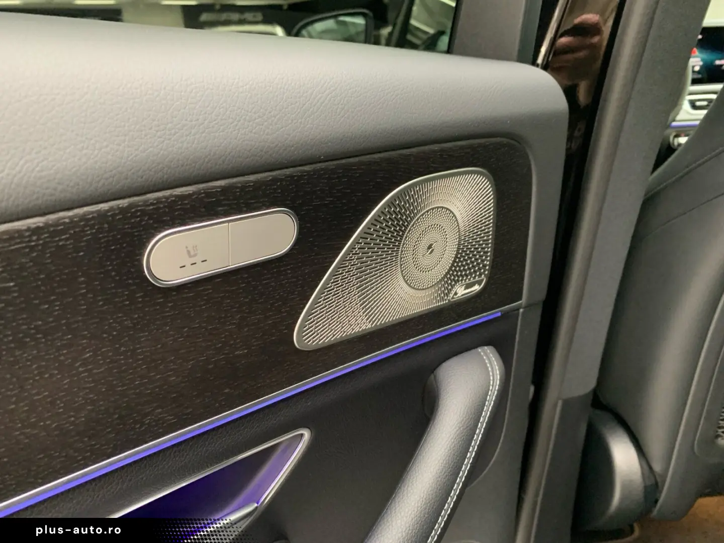 MERCEDES-BENZ GLE 300 d 4M  AMG NIGHT AHK MEMO PANO 360  SHZ