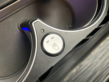 MERCEDES-BENZ GLE 300 d 4M  AMG NIGHT AHK MEMO PANO 360  SHZ