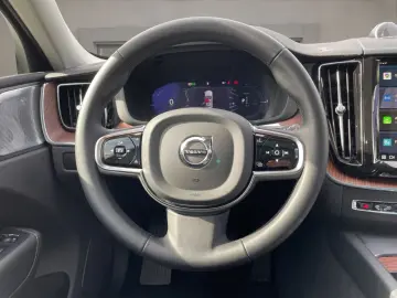 VOLVO XC60 T8 AWD Recharge Ultimate Bowers Massage Ventil