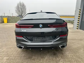 BMW X6 30 d xDrive M Sport HK Pano HuD 22  Softclose